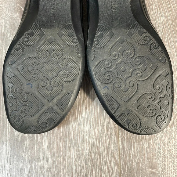 Clarks Black Leather Slip On Loafers Buckle Strap 8.5M - Picture 9 of 16